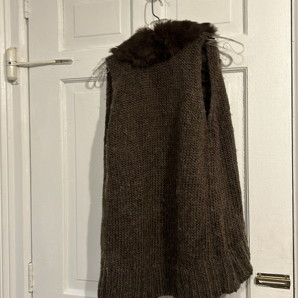 Fur-lined open cardi style knit vest - Picture 4 of 5